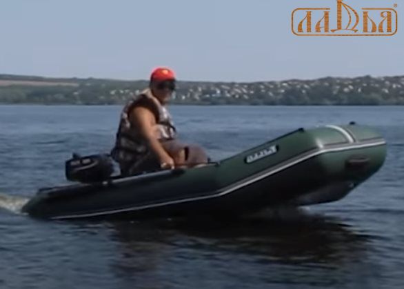 Моторний надувний човен Ладья ЛТ-290МВЕ зі слань-книжкою